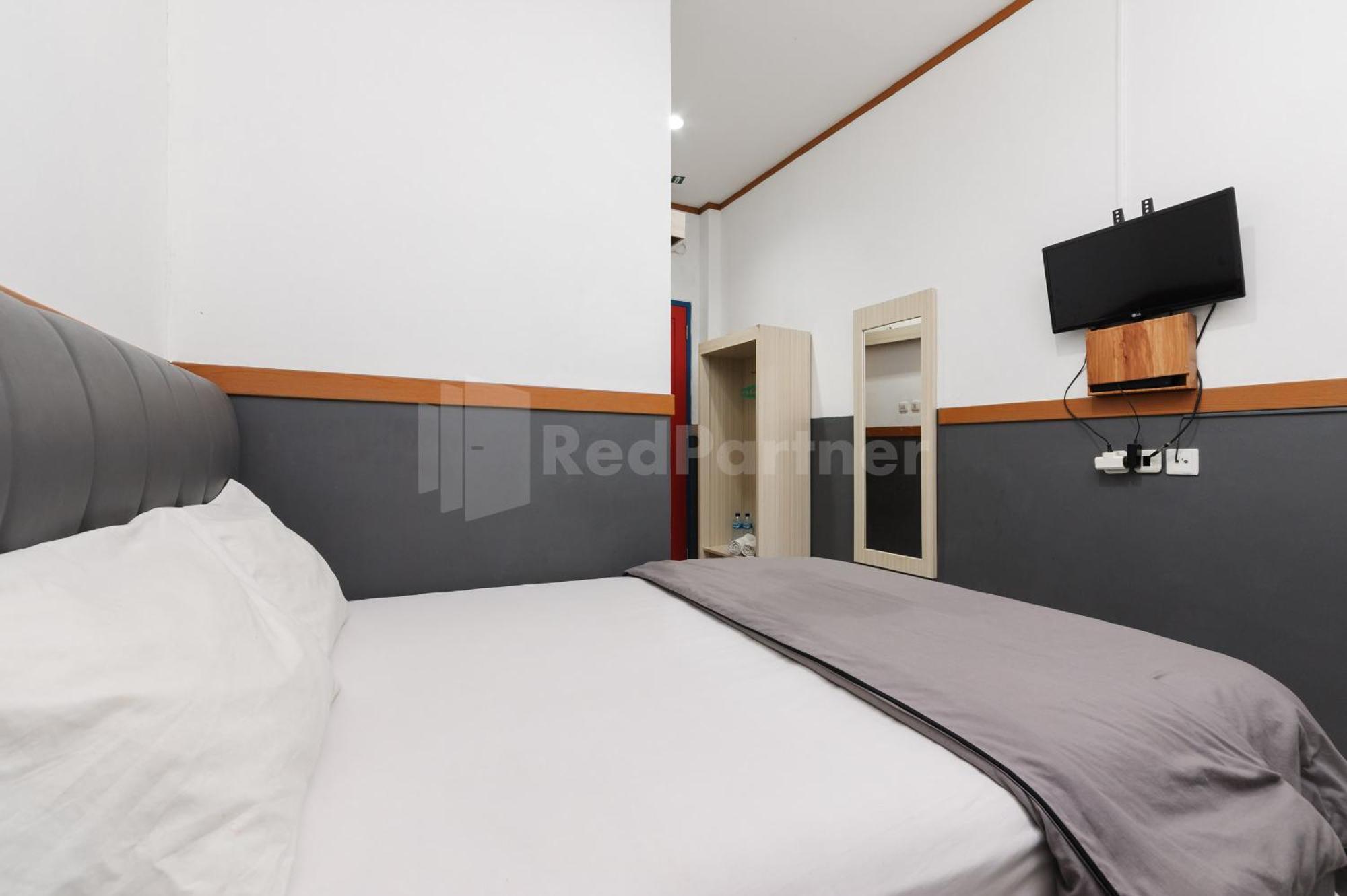Ian Hotel Jaksa Mitra Reddoorz جاكرتا المظهر الخارجي الصورة