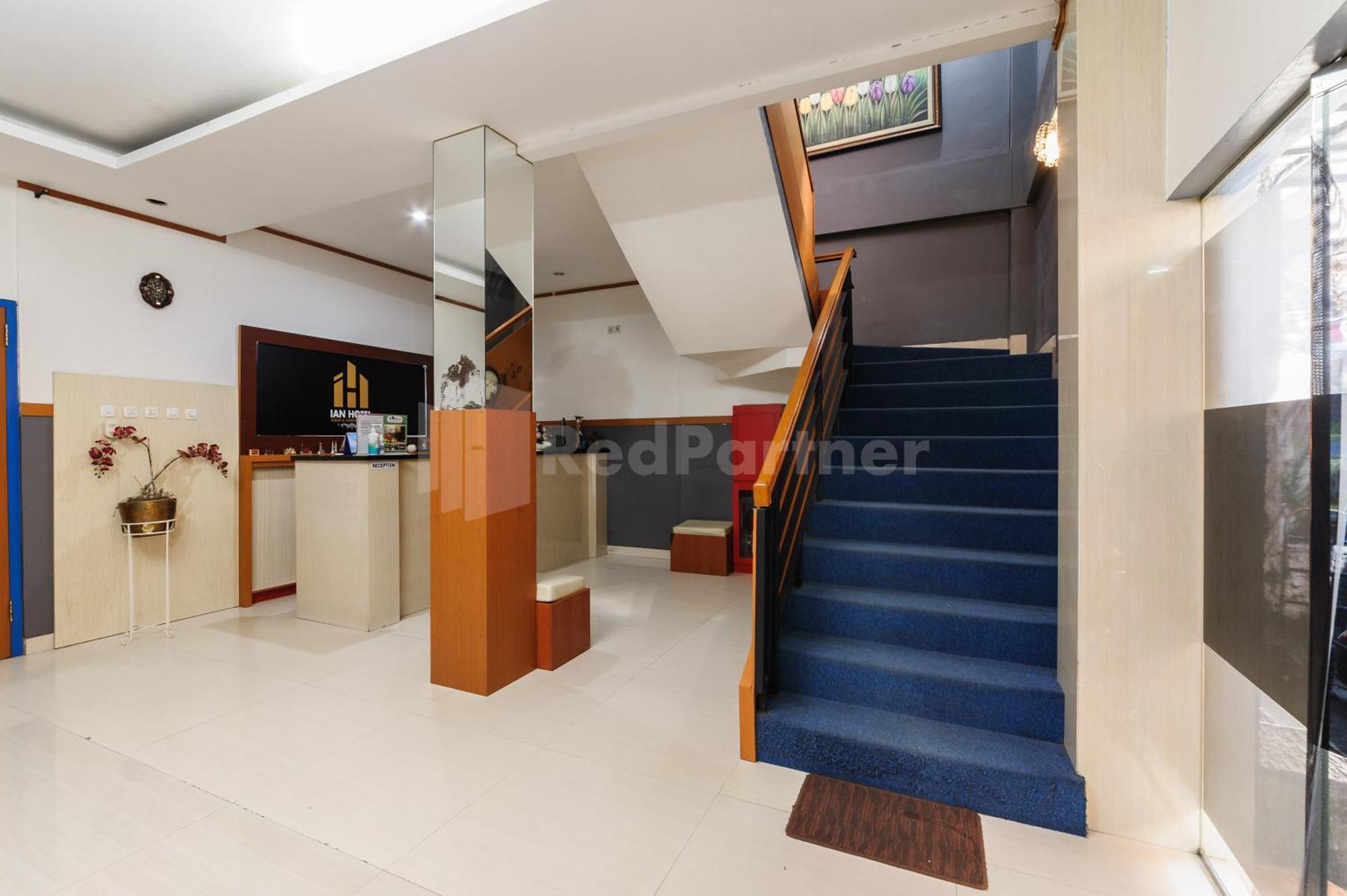 Ian Hotel Jaksa Mitra Reddoorz جاكرتا المظهر الخارجي الصورة
