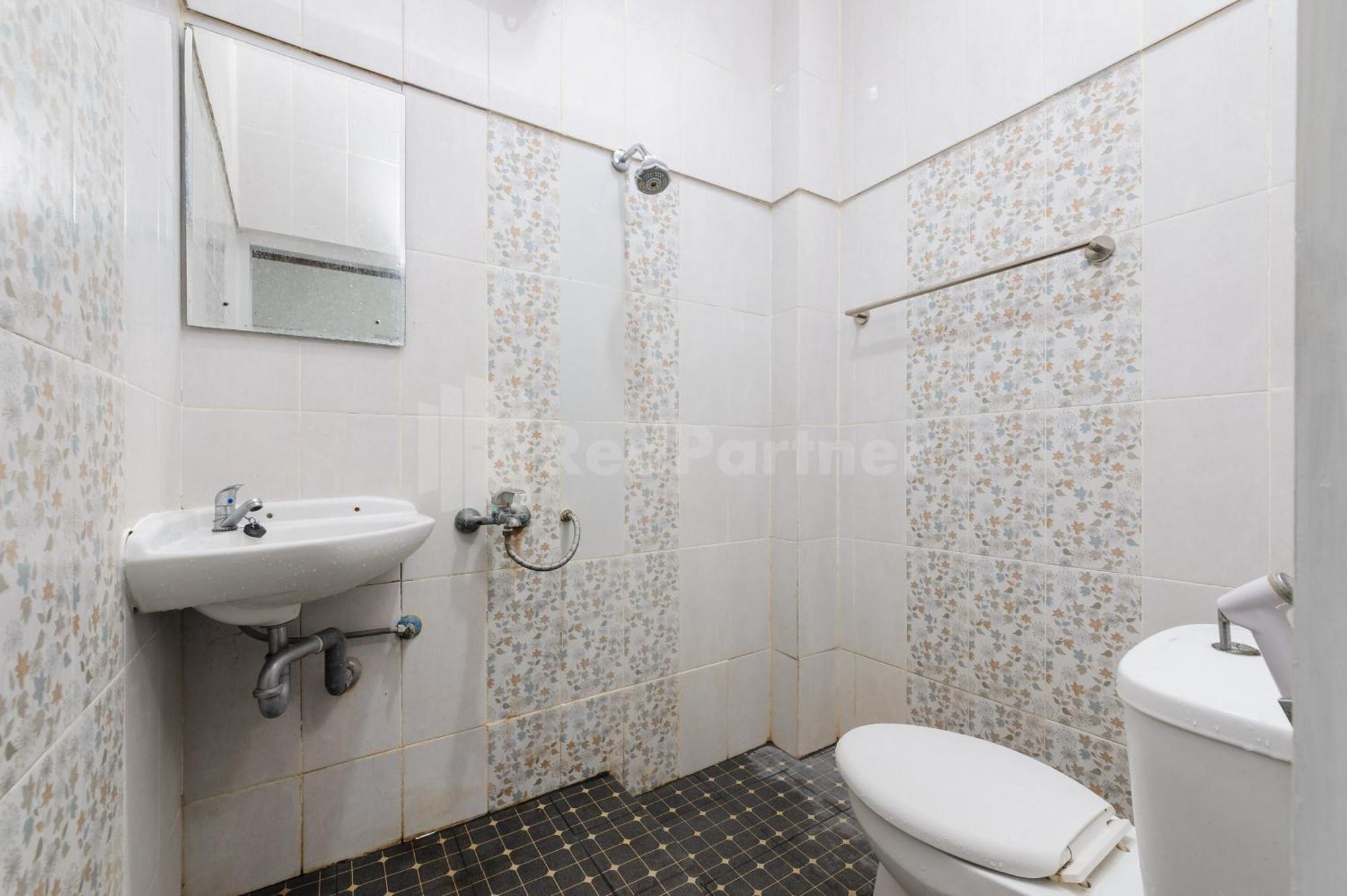 Ian Hotel Jaksa Mitra Reddoorz جاكرتا المظهر الخارجي الصورة