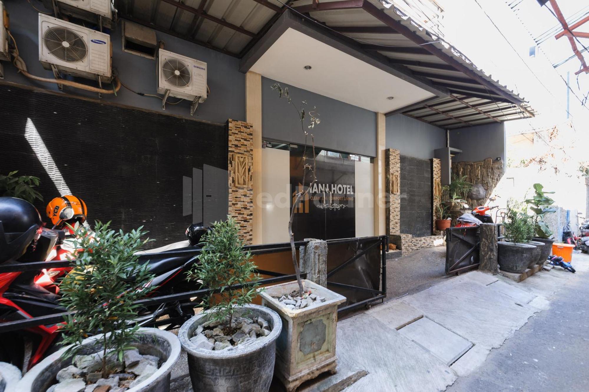 Ian Hotel Jaksa Mitra Reddoorz جاكرتا المظهر الخارجي الصورة